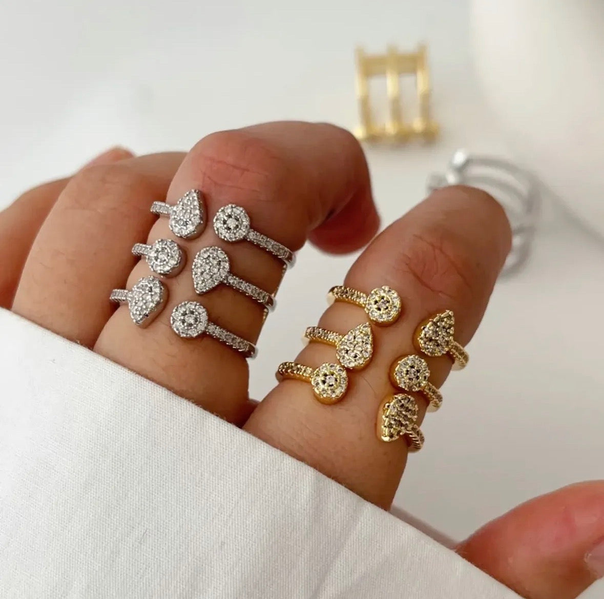 Adriana Ring