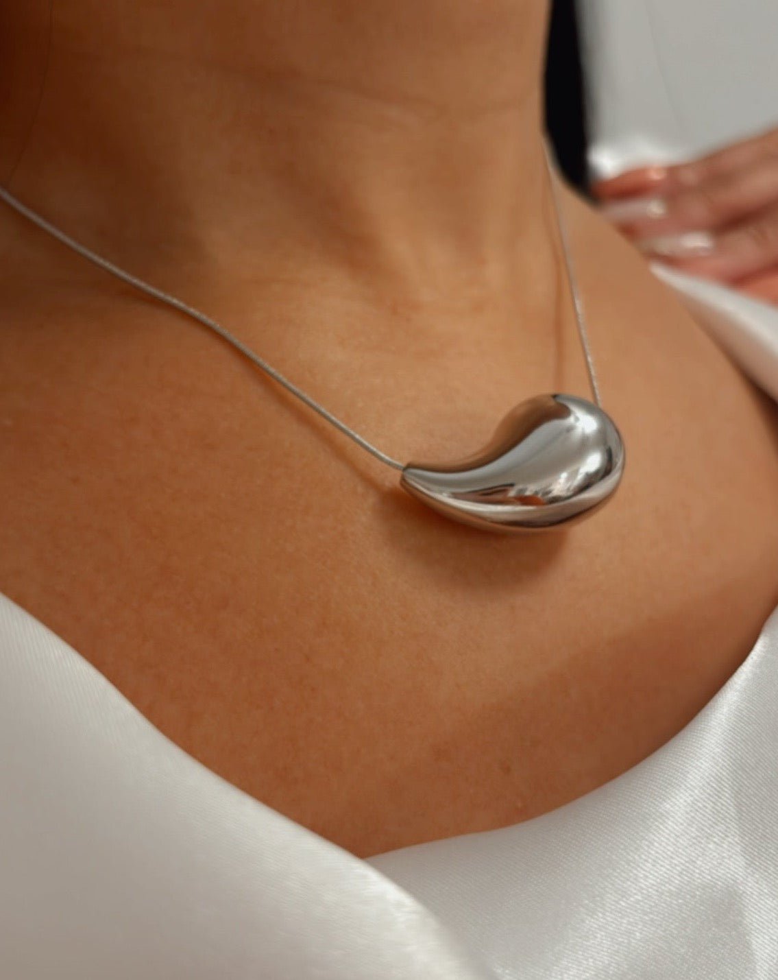 Daniela Necklace - COLEZZA
