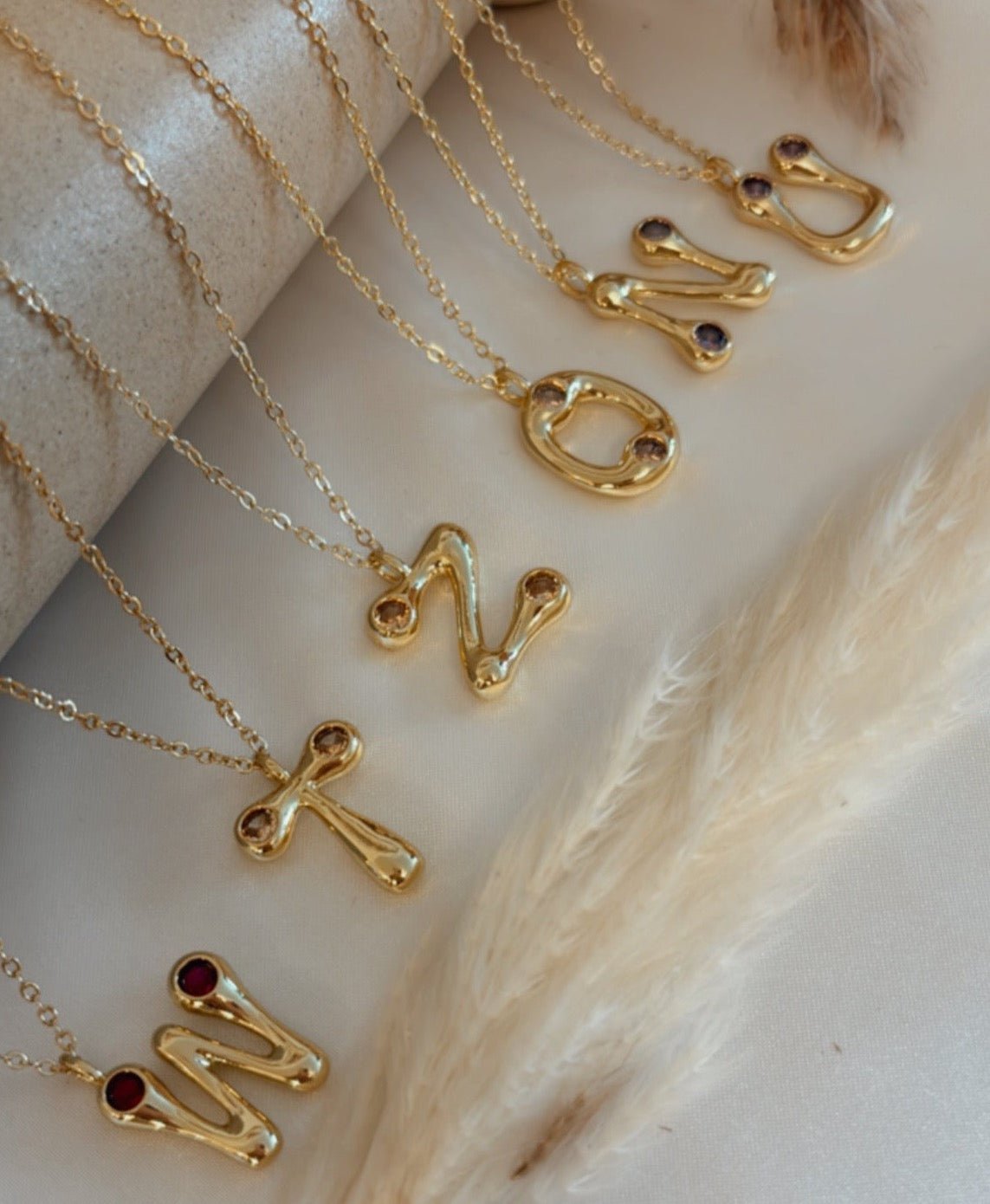 Mia Necklace - COLEZZA