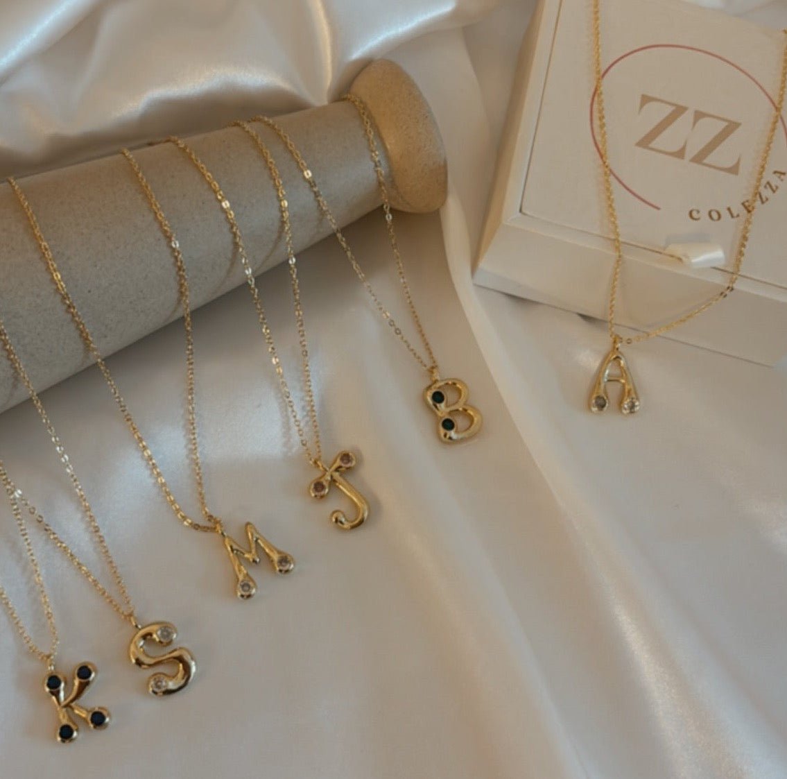 Mia Necklace - COLEZZA